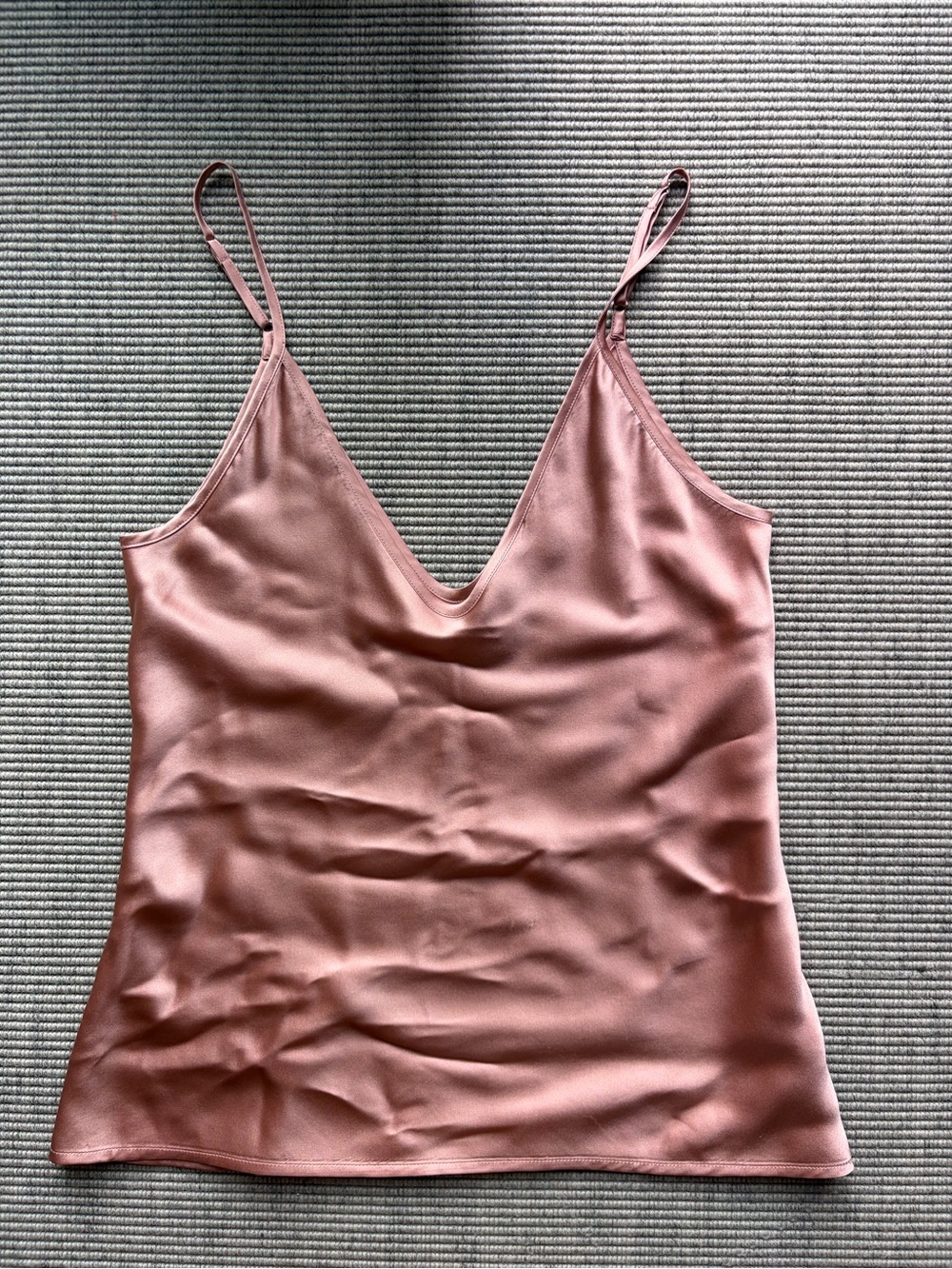 L'AGENCE Lexi silk camisole in Dusty Rose Satin